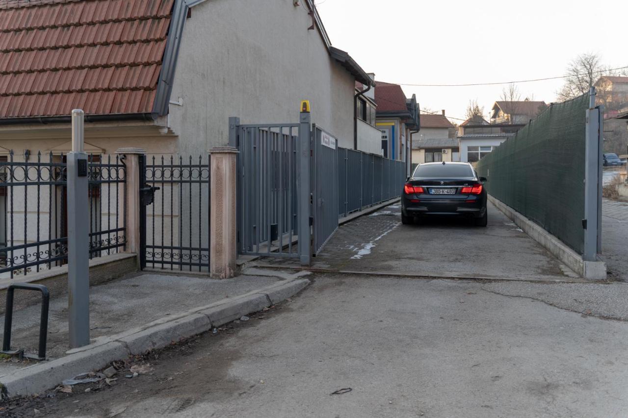 Apartments Slana Oaza Tuzla Bagian luar foto