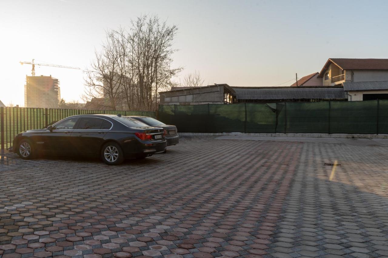Apartments Slana Oaza Tuzla Bagian luar foto